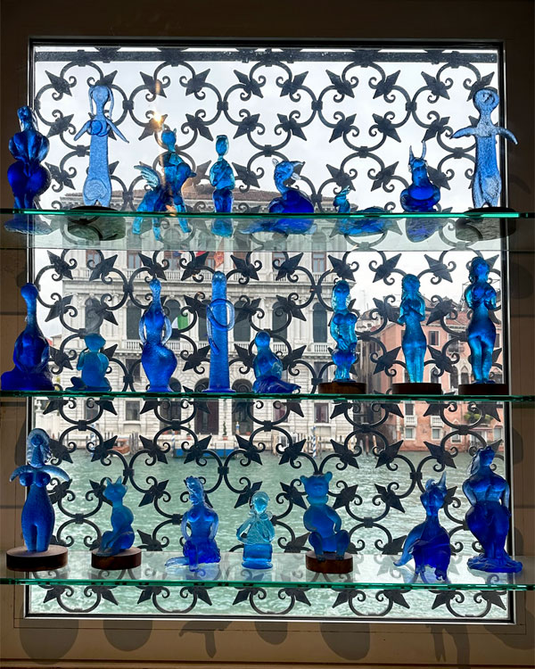 Glass display