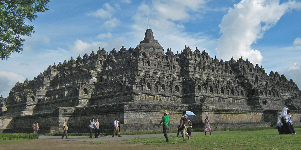 Borobudur elevation